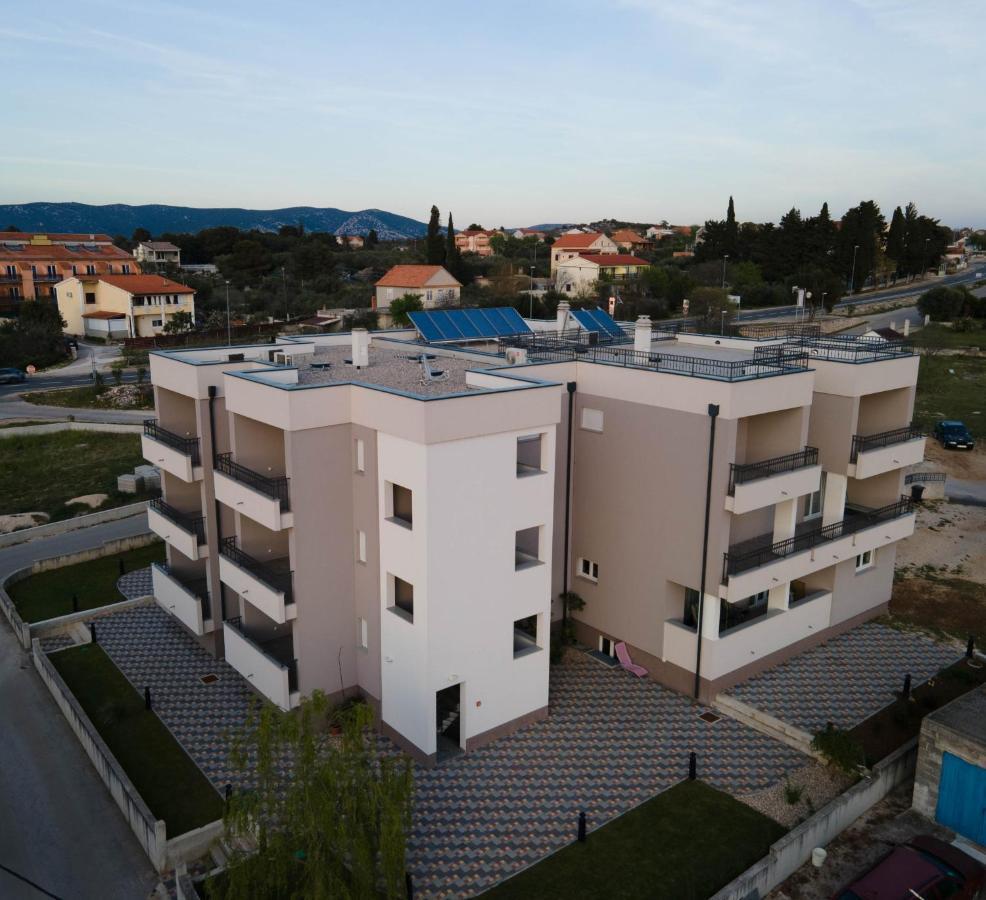 Apartmani Dalmacija Drage Exteriör bild