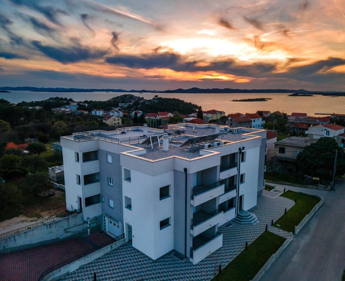 Apartmani Dalmacija Drage Exteriör bild