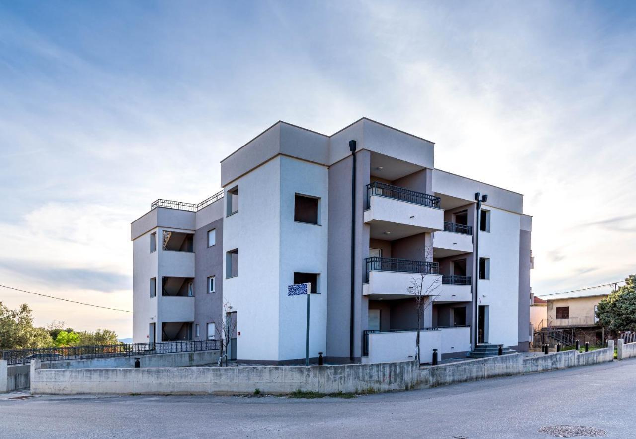 Apartmani Dalmacija Drage Exteriör bild