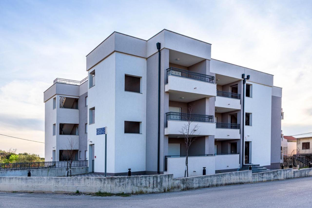 Apartmani Dalmacija Drage Exteriör bild