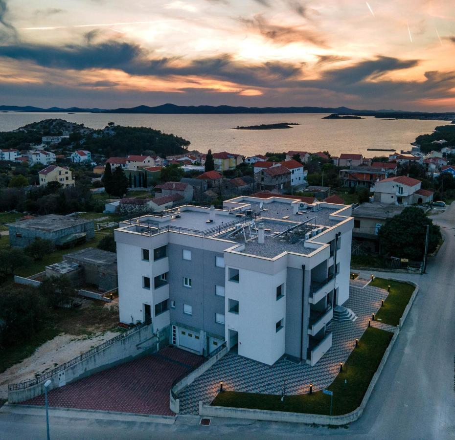 Apartmani Dalmacija Drage Exteriör bild