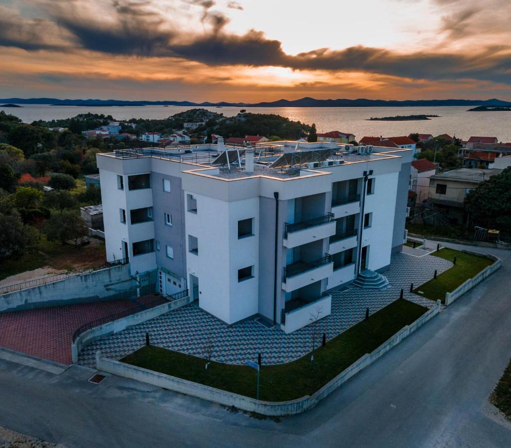 Apartmani Dalmacija Drage Exteriör bild
