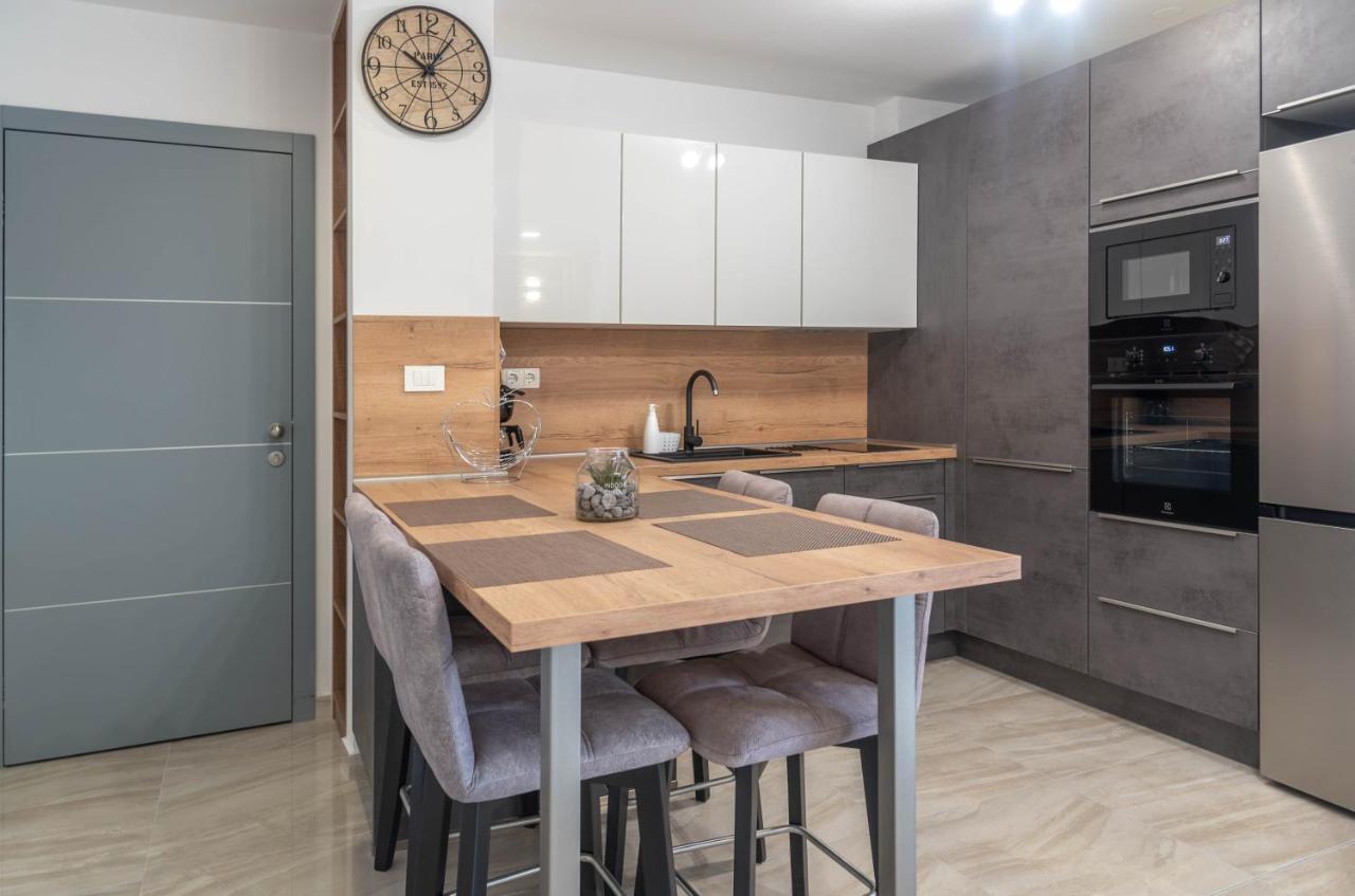 Apartmani Dalmacija Drage Exteriör bild