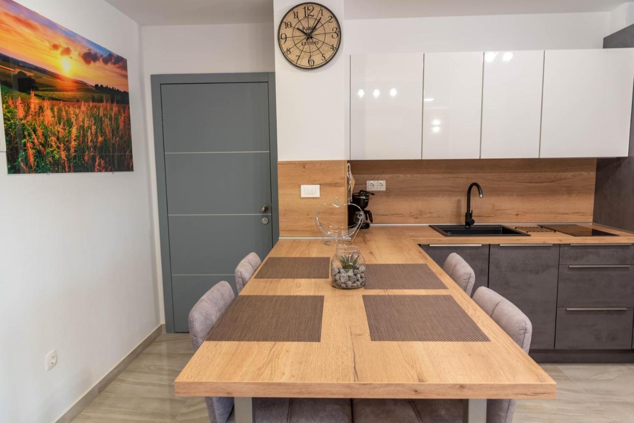 Apartmani Dalmacija Drage Exteriör bild