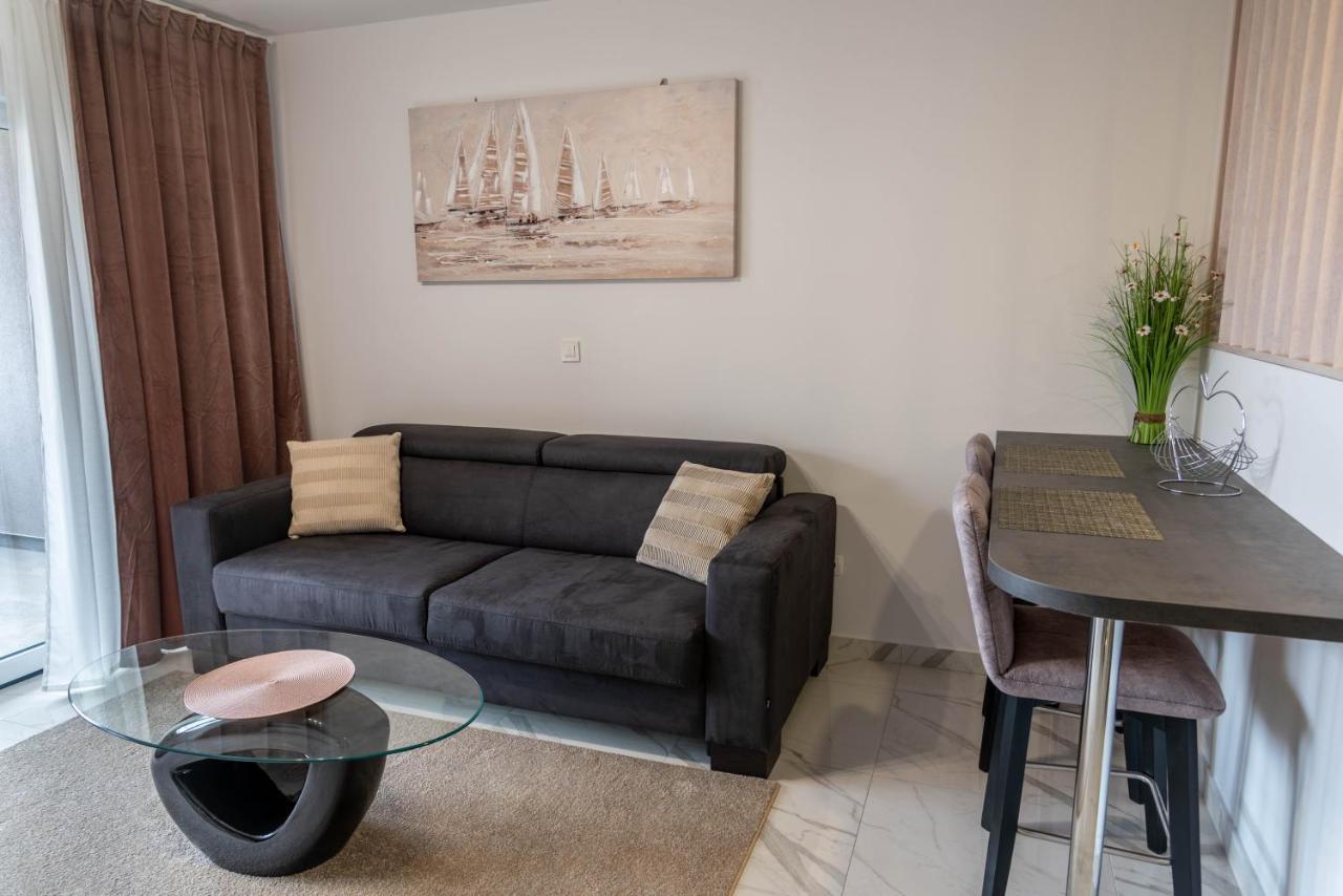 Apartmani Dalmacija Drage Exteriör bild