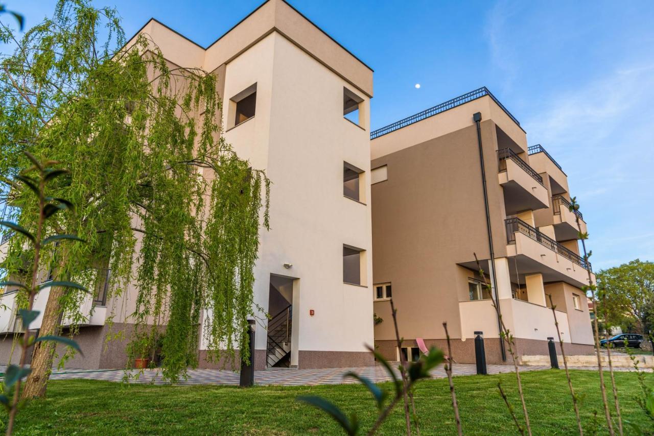 Apartmani Dalmacija Drage Exteriör bild
